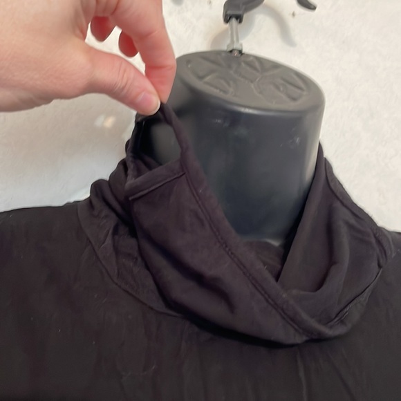 Women’s size S/M black turtleneck, tank top, with ear loops for masking. - Picture 3 of 7